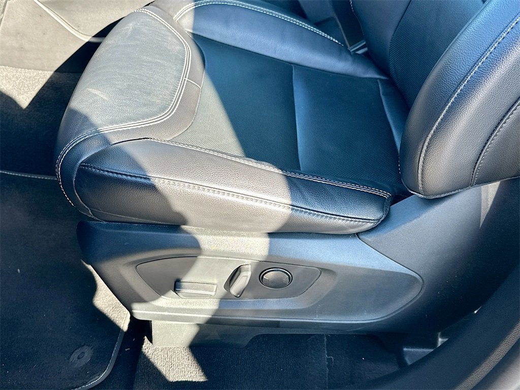 Certified 2023 Ford Explorer ST w/ Equipment Group 401A image 10