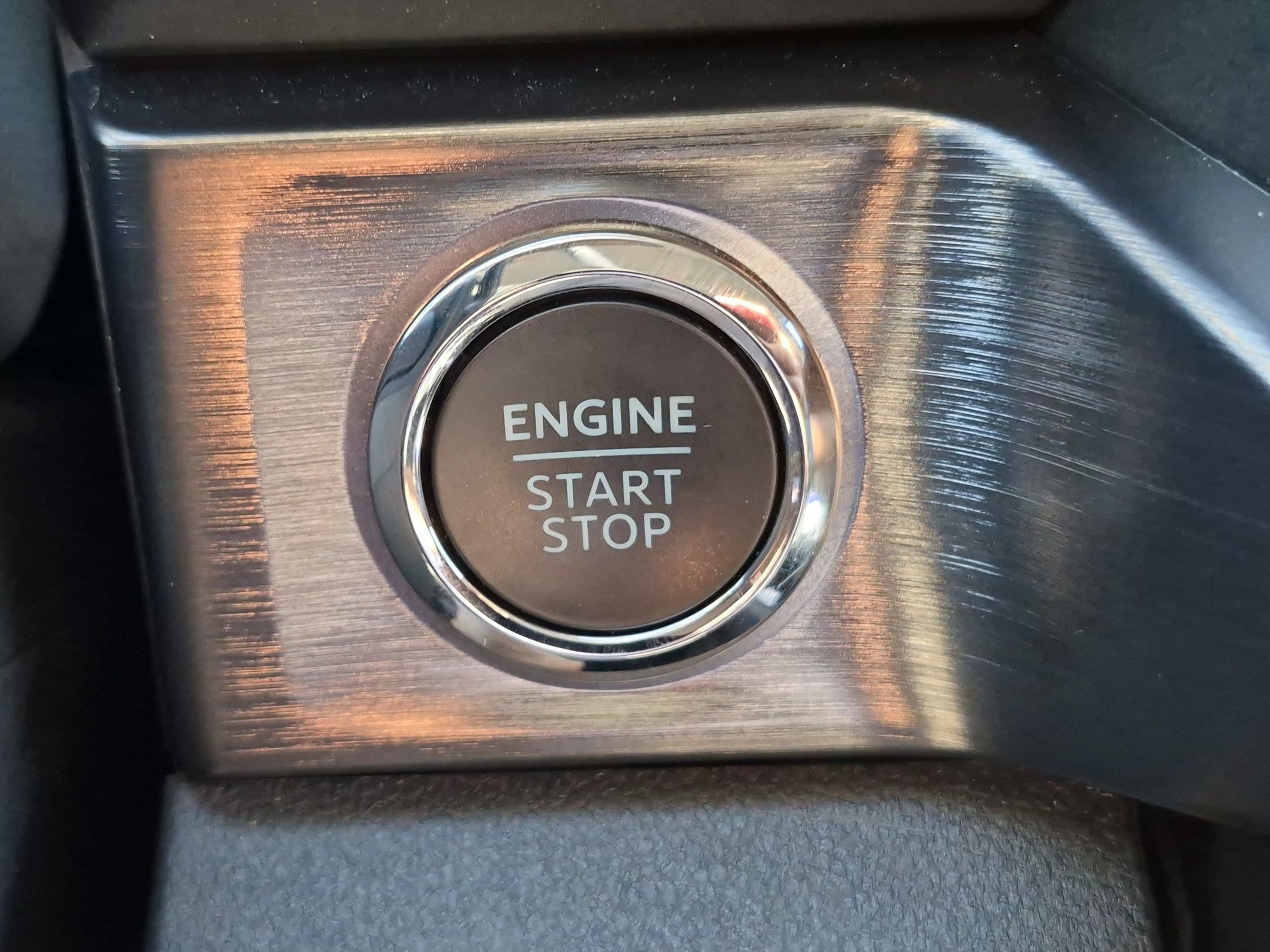 Certified 2025 Ford F250 Lariat AWD/4WD image 21