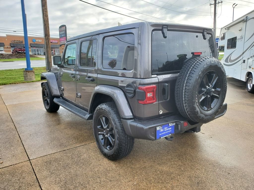 Used 2021 Jeep Wrangler Unlimited Sahara image 3