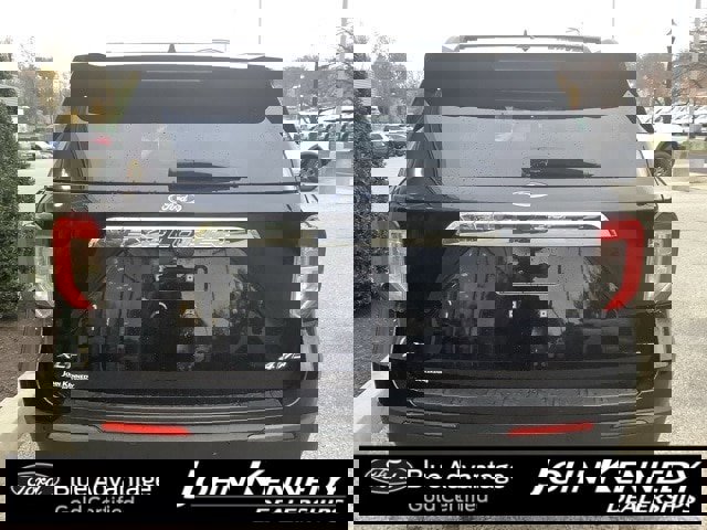 Certified 2022 Ford Explorer XLT w/ Class IV Trailer Tow Package image 4