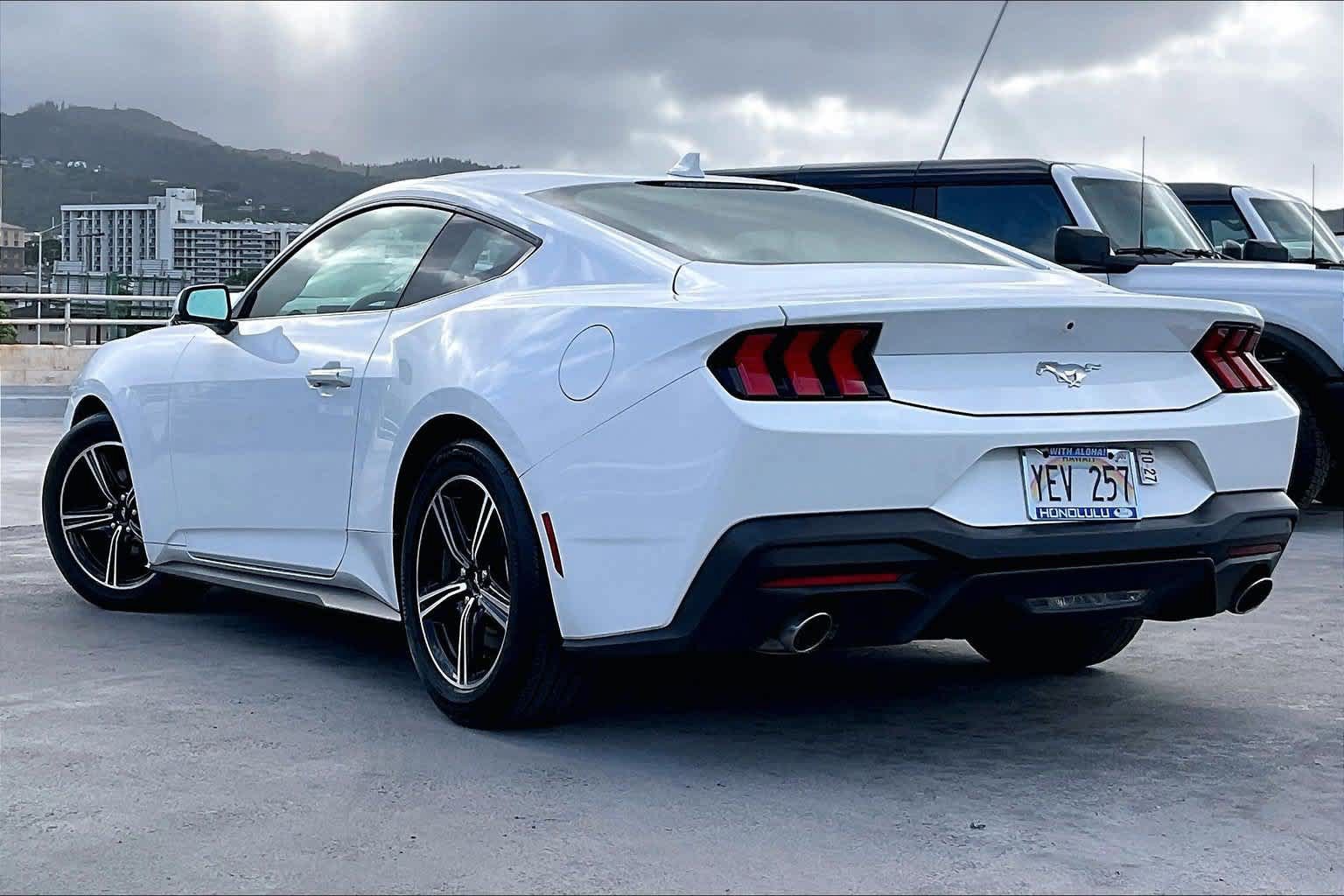 Certified 2025 Ford Mustang Coupe RWD image 4