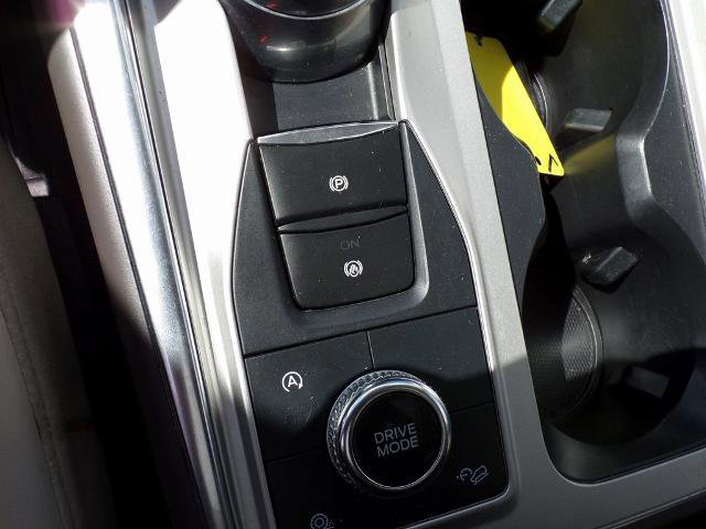Certified 2022 Ford Explorer Platinum w/ Technology Package image 26