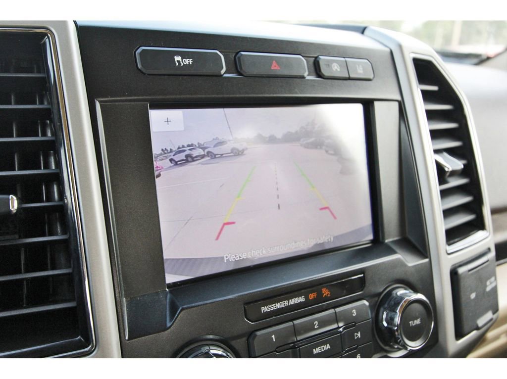 Certified 2020 Ford F150 Lariat RWD image 24