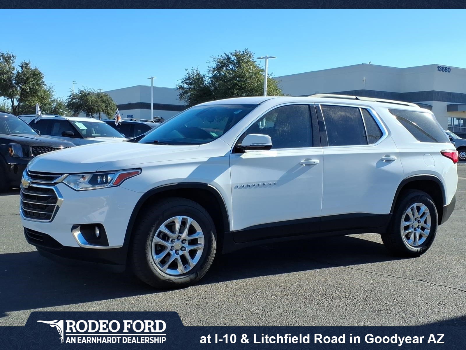 Used 2020 Chevrolet Traverse LT