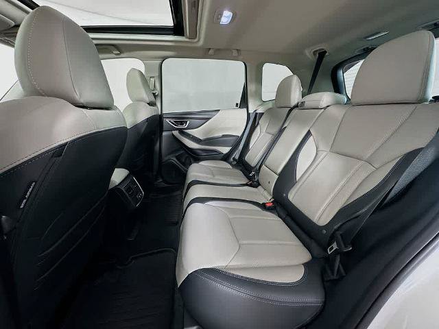 Used 2023 Subaru Forester Limited AWD/4WD image 14