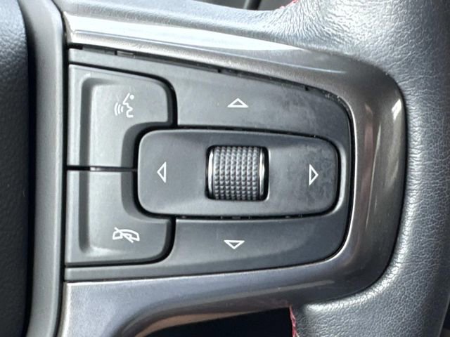 Used 2021 Chevrolet Suburban RST w/ Luxury Package RWD image 30