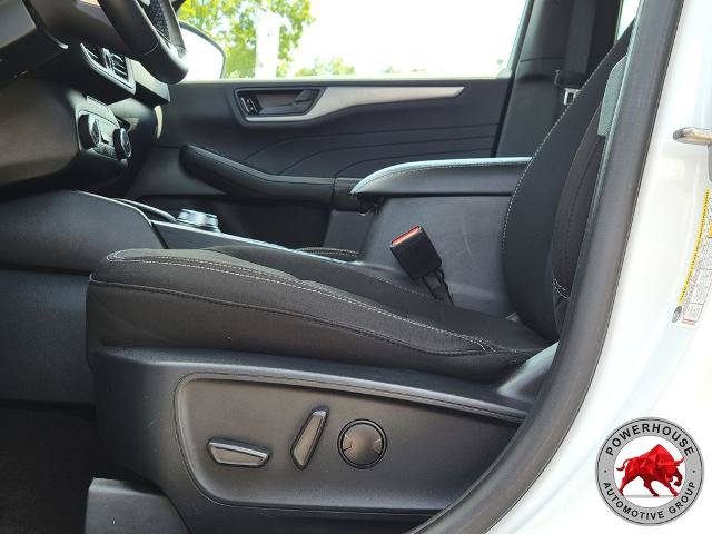 Certified 2024 Ford Escape Active AWD/4WD image 25