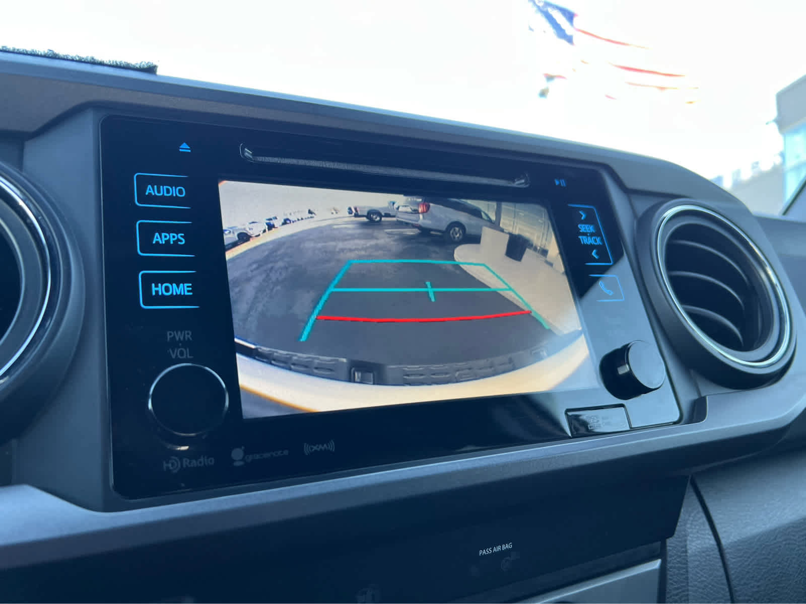 Used 2019 Toyota Tacoma TRD Sport w/ Technology Package AWD/4WD image 37