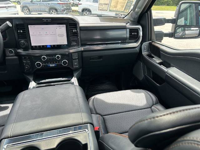 Certified 2025 Ford F250 Lariat w/ Lariat Ultimate Package AWD/4WD image 11