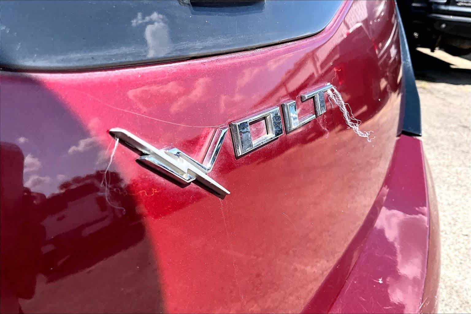 Used 2017 Chevrolet Volt Premier w/ Driver Confidence II Package FWD image 10