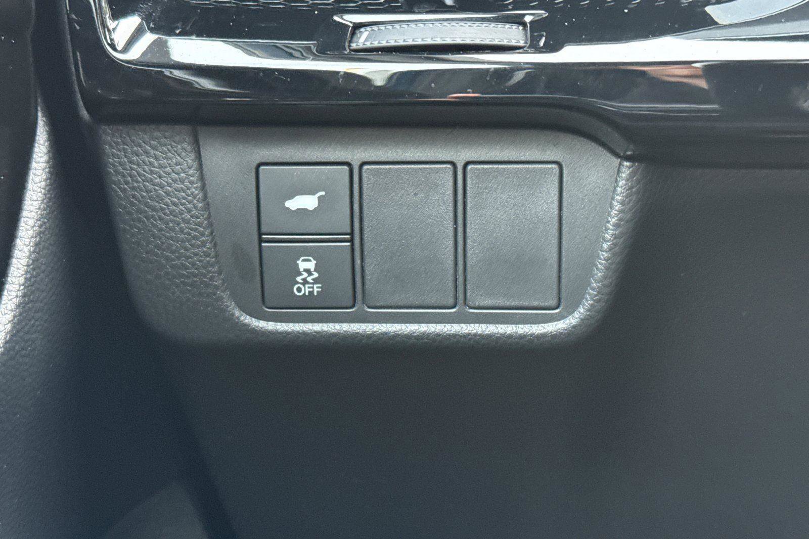 Used 2023 Honda CR-V Sport Touring image 25