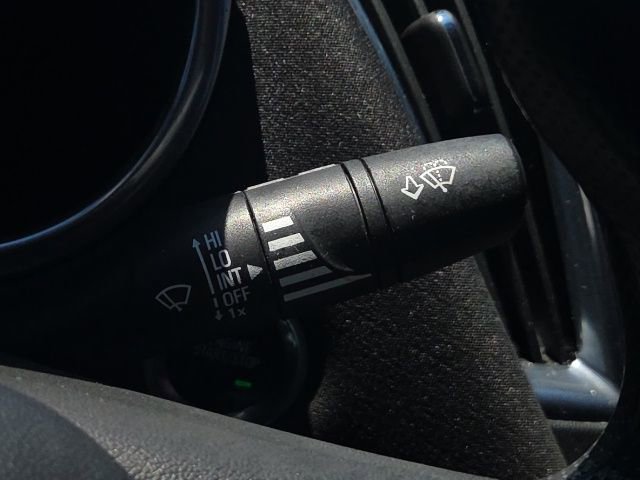 Used 2020 Chevrolet Malibu LT FWD image 37