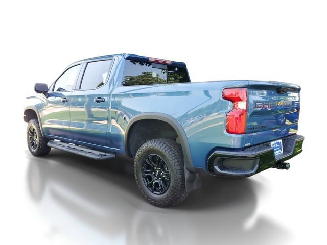 Used 2024 Chevrolet Silverado 1500 ZR2 w/ Technology Package AWD/4WD image 3