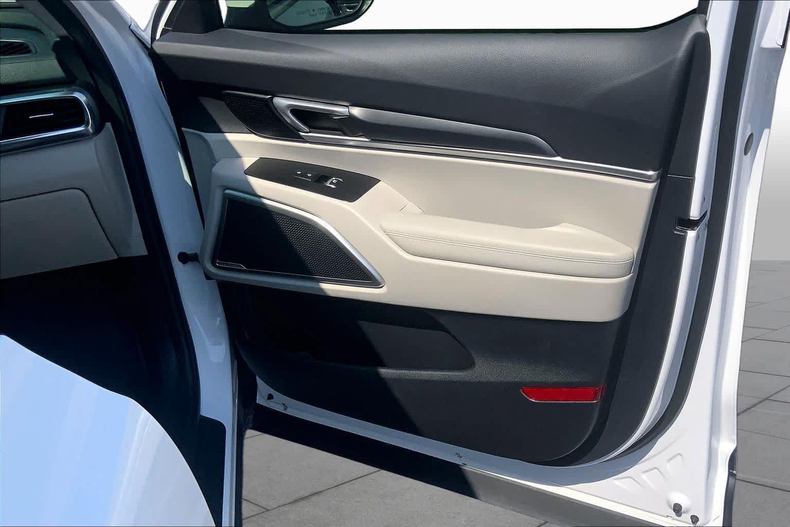 Used 2022 Kia Telluride S FWD image 22