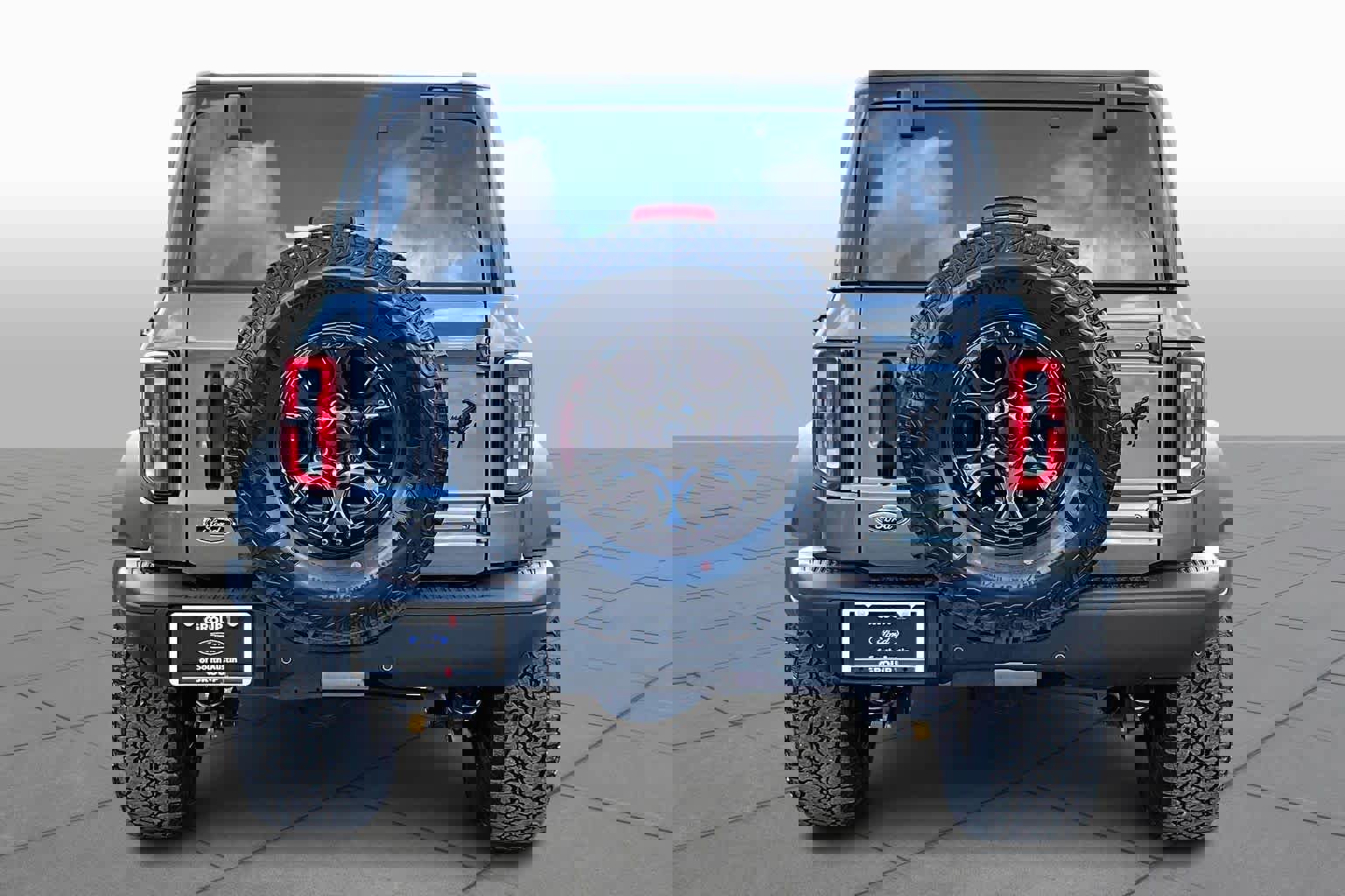 Certified 2025 Ford Bronco Badlands w/ Sasquatch Package image 2