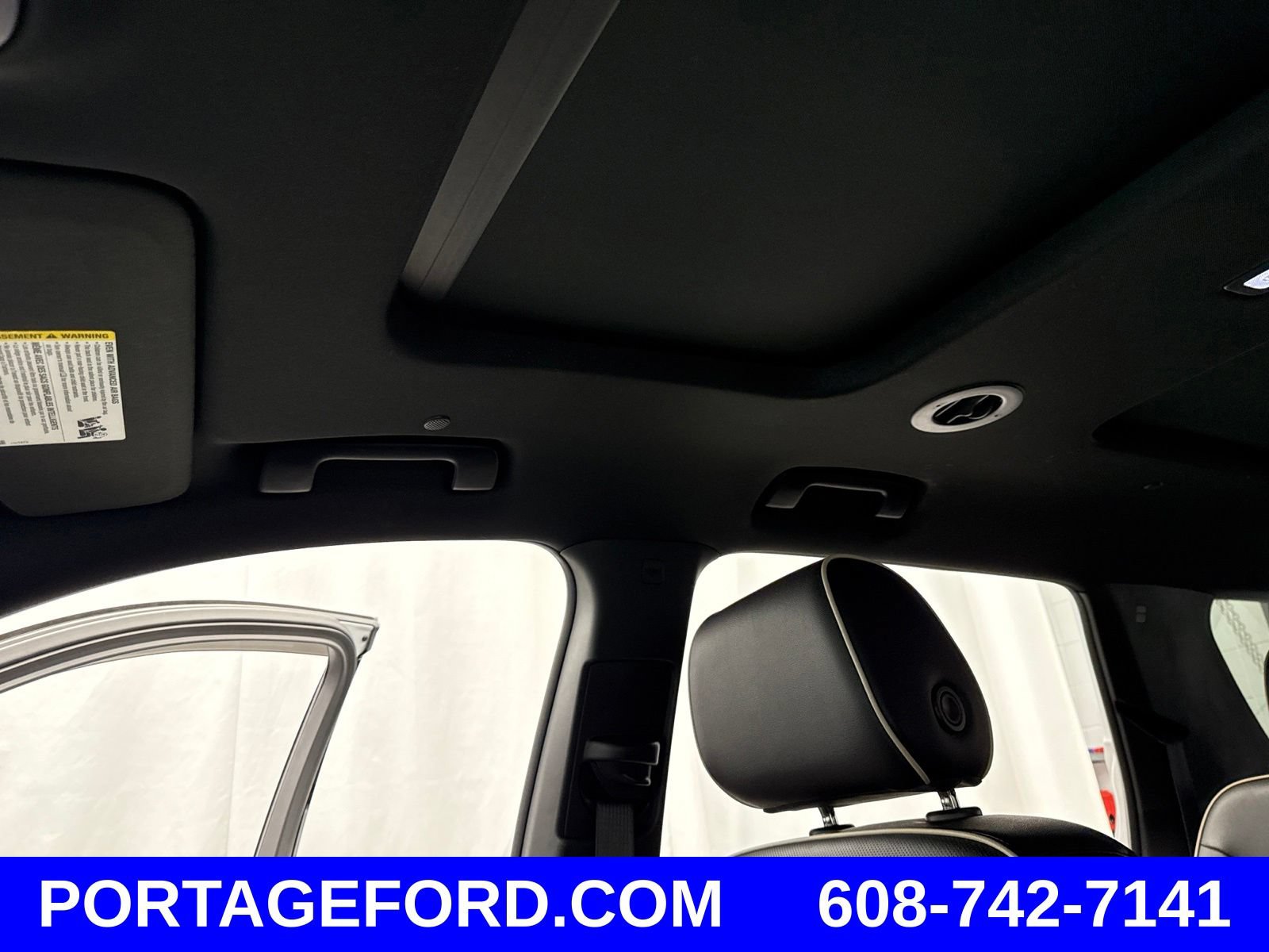 Used 2022 Chevrolet Traverse Premier w/ Redline Edition AWD/4WD image 23