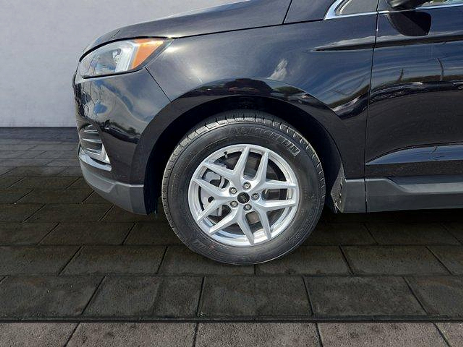 Certified 2023 Ford Edge SEL w/ Convenience Package AWD/4WD image 26