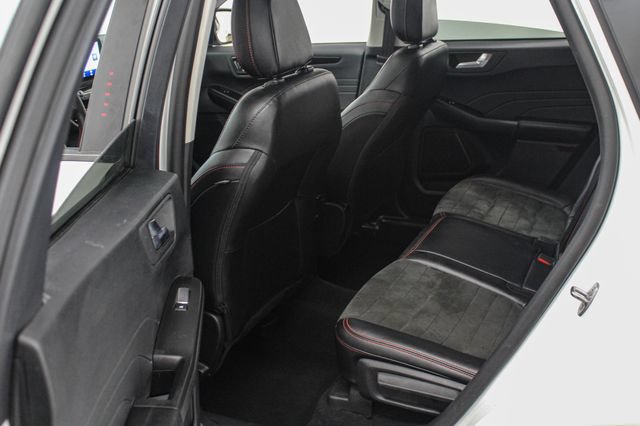 Certified 2022 Ford Escape SEL w/ SEL Stealth AWD Package image 20