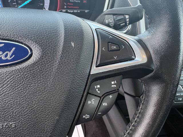 Certified 2017 Ford Fusion Energi SE image 17