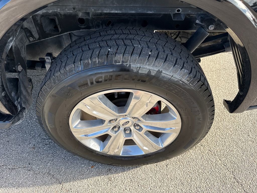 Certified 2020 Ford F150 Platinum w/ Equipment Group 701A Luxury image 13