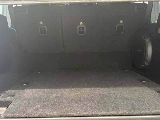 Used 2023 Jeep Wrangler Unlimited Sahara w/ Cold Weather Group AWD/4WD image 25