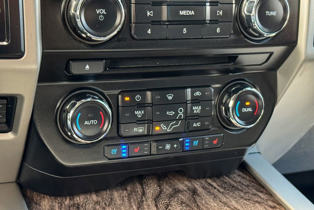 Certified 2018 Ford F250 Lariat w/ Lariat Ultimate Package AWD/4WD image 42