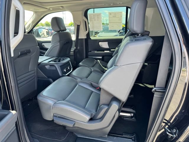 Certified 2025 Ford Expedition Max Active AWD/4WD image 44