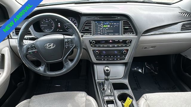 Used 2017 Hyundai Sonata Limited w/ Tech Package 03 FWD image 22