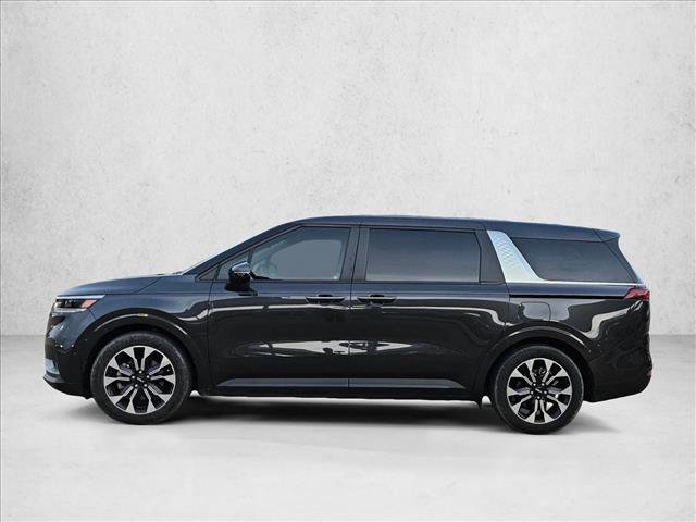 Used 2024 Kia Carnival EX FWD image 7