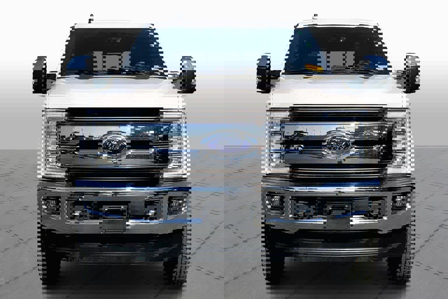 Certified 2019 Ford F250 King Ranch w/ King Ranch Ultimate Package image 4