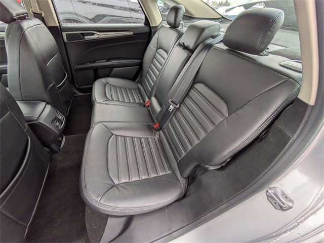 Certified 2019 Ford Fusion SE image 19