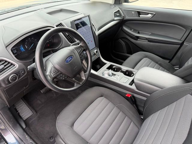 Certified 2023 Ford Edge SE w/ Black Appearance Package AWD/4WD image 11