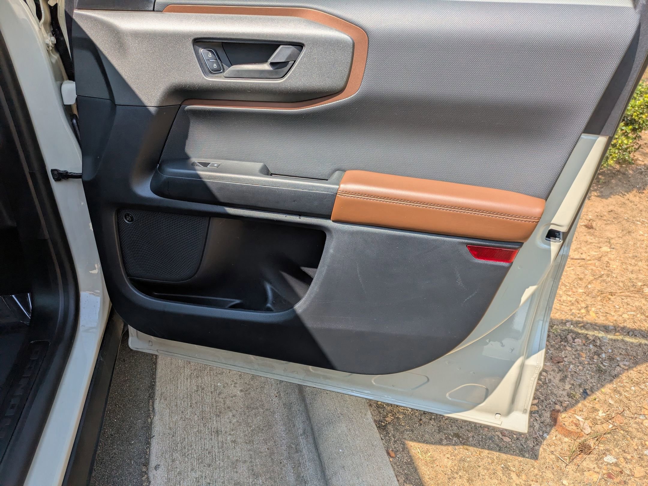 Certified 2025 Ford Bronco Sport Outer Banks w/ Outer Banks Tech Package+ image 39