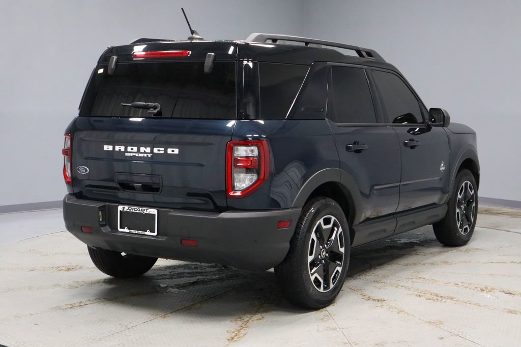 Certified 2023 Ford Bronco Sport Outer Banks w/ Tech Package AWD/4WD image 12
