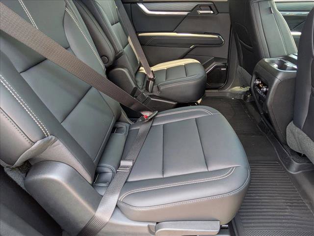 Used 2026 GMC Acadia Elevation w/ Elevation Premium Package AWD/4WD image 19