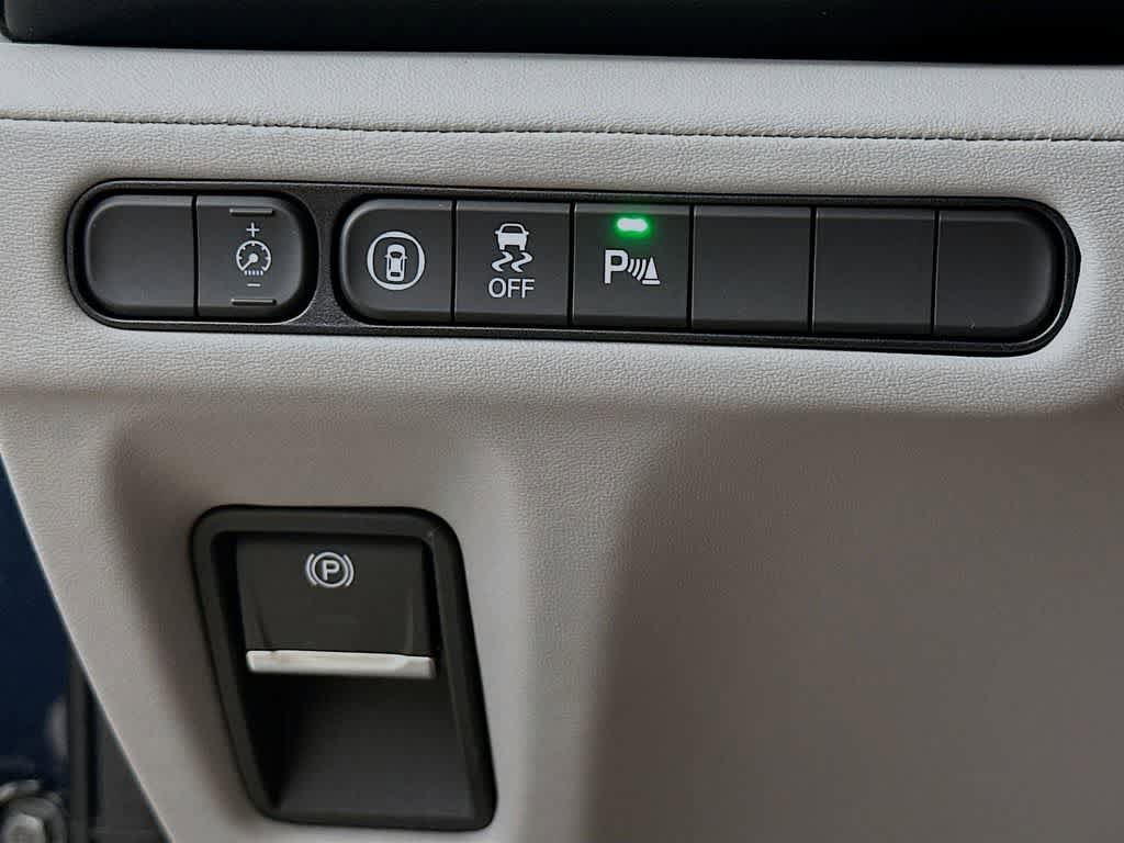 Used 2025 Acura MDX FWD w/ Technology Package image 27