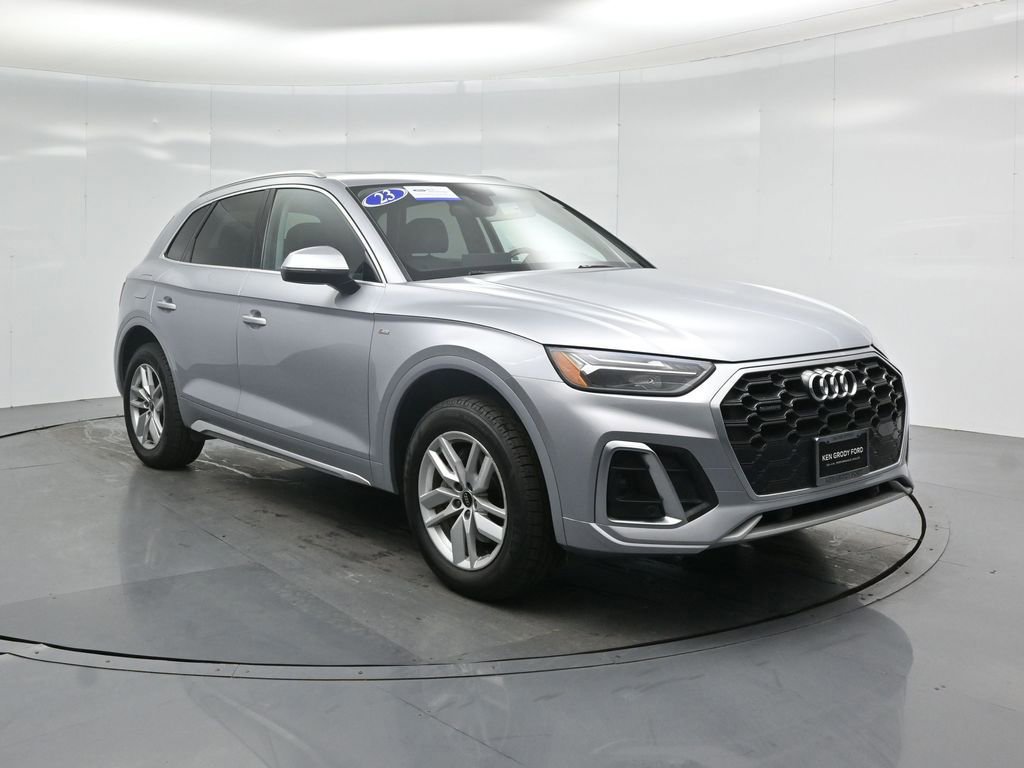 Used 2023 Audi Q5 2.0T Premium w/ Convenience Package image 7