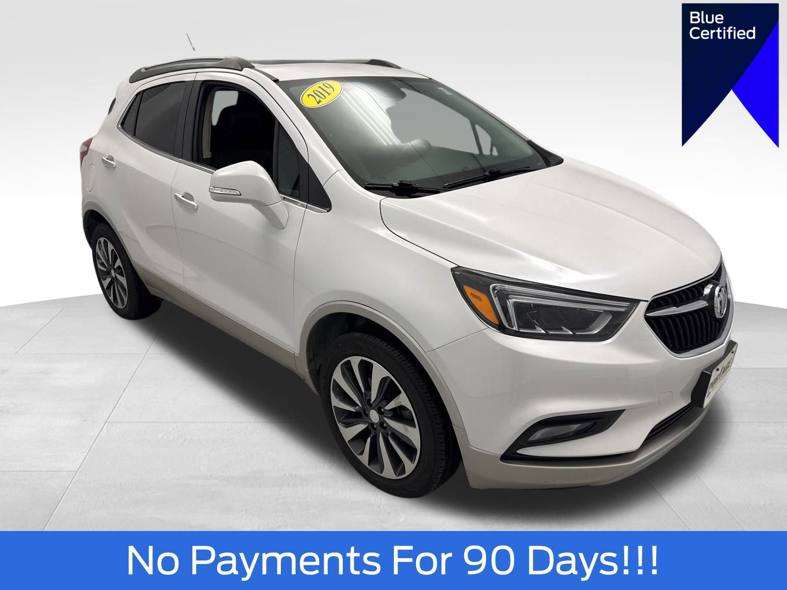 Used 2019 Buick Encore Essence image 1