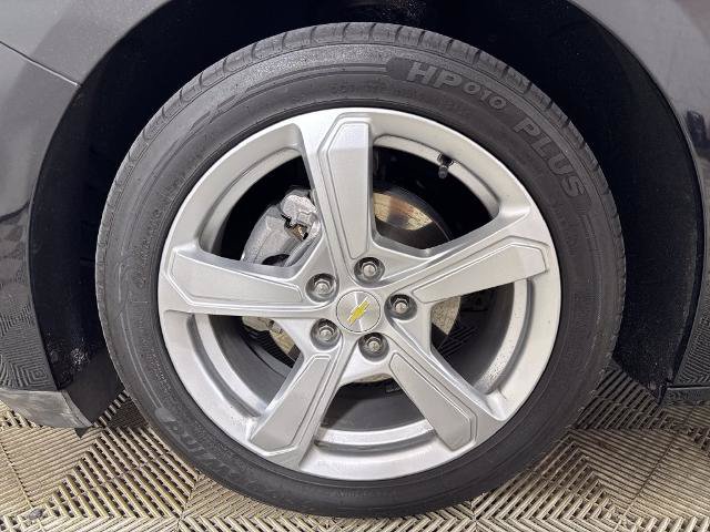 Used 2017 Chevrolet Volt LT FWD image 8