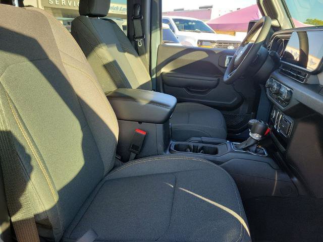 Used 2024 Jeep Wrangler Sport S image 11