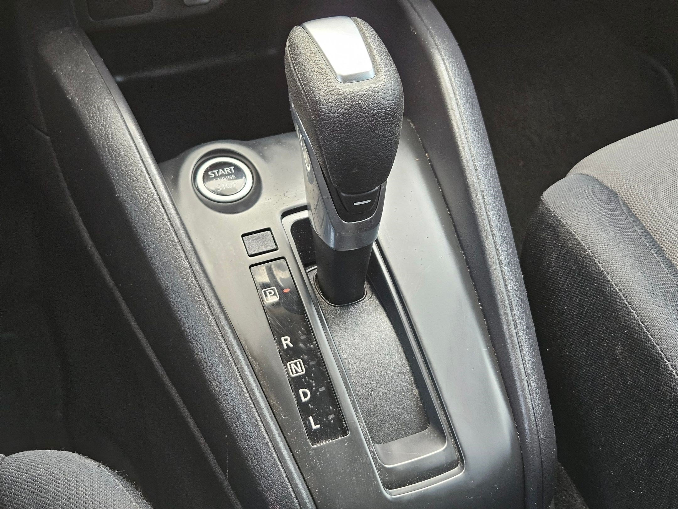 Used 2024 Nissan Kicks S FWD image 26