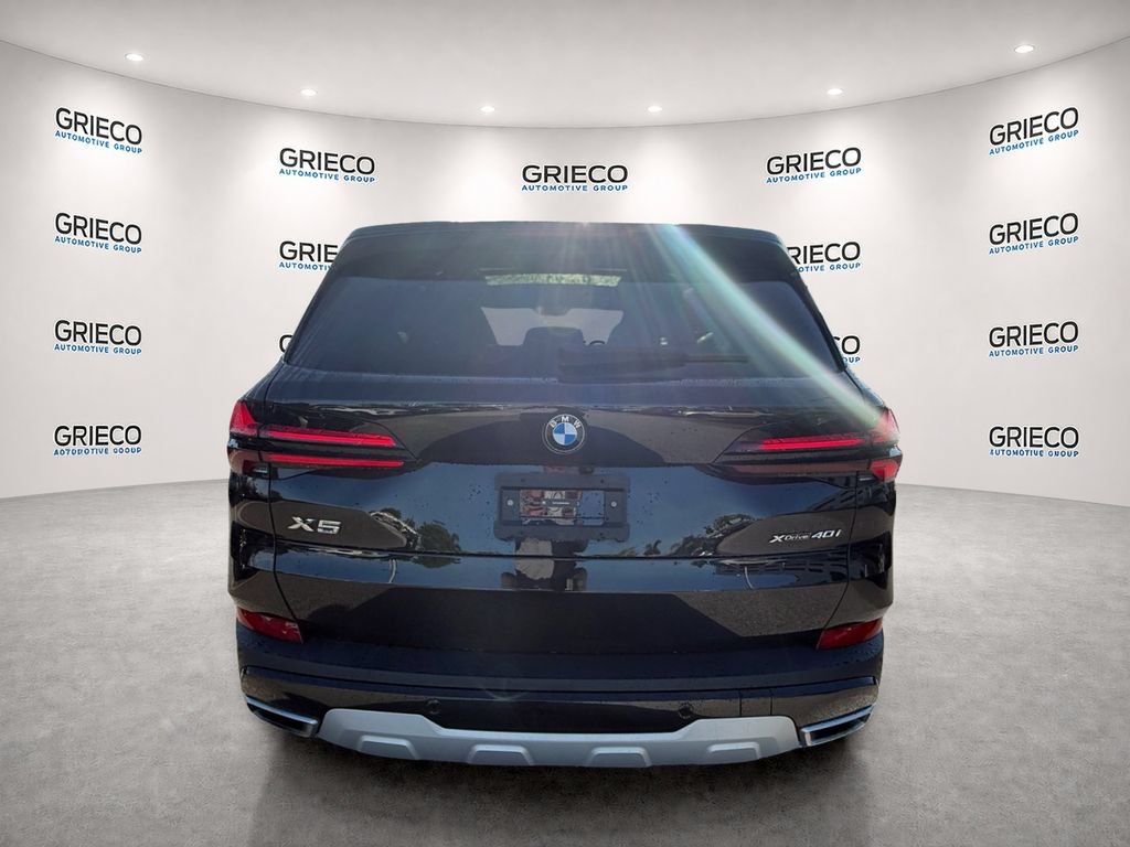 Used 2024 BMW X5 xDrive40i w/ Premium Package AWD/4WD image 6