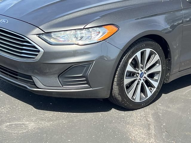 Certified 2020 Ford Fusion SE AWD/4WD image 9