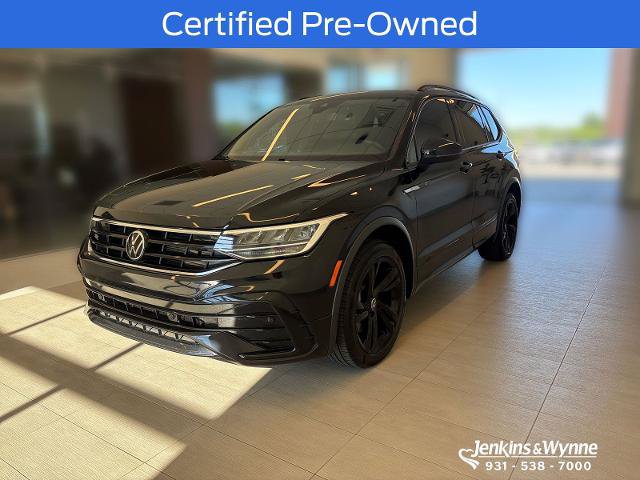 Used 2024 Volkswagen Tiguan SE R-Line FWD image 1