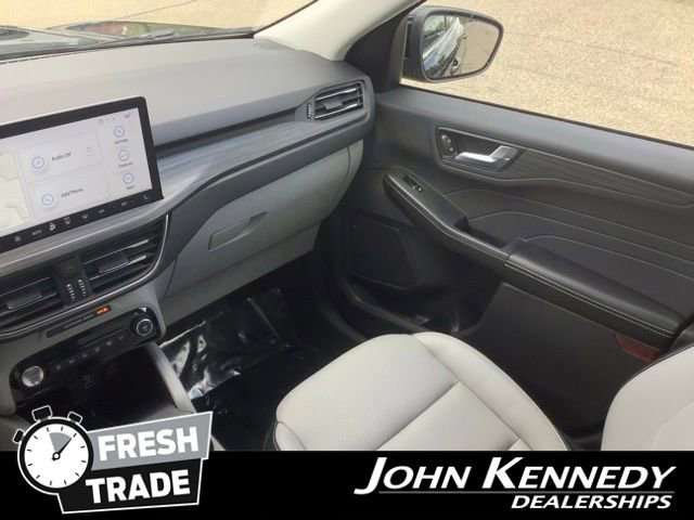 Certified 2023 Ford Escape Platinum AWD/4WD image 21
