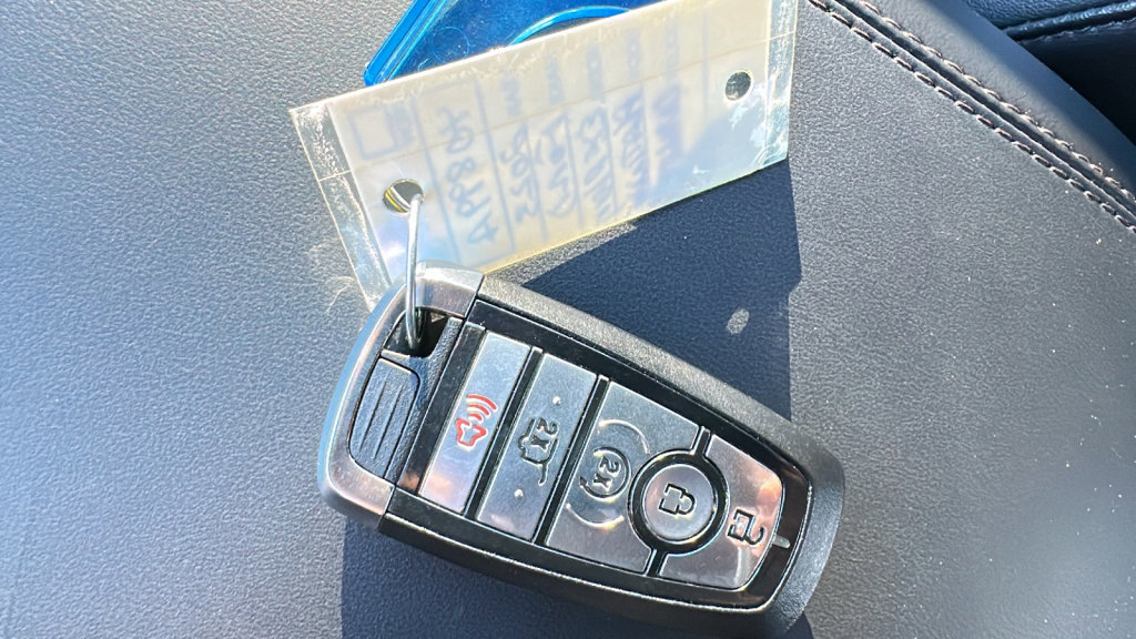 Certified 2023 Ford Explorer Platinum w/ Technology Package image 29