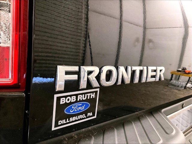 Used 2019 Nissan Frontier SL AWD/4WD image 13