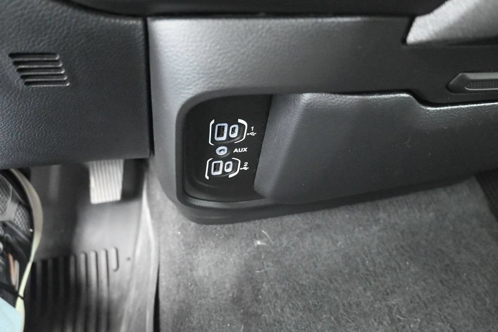 Used 2025 RAM 1500 Tradesman w/ Night Edition AWD/4WD image 30