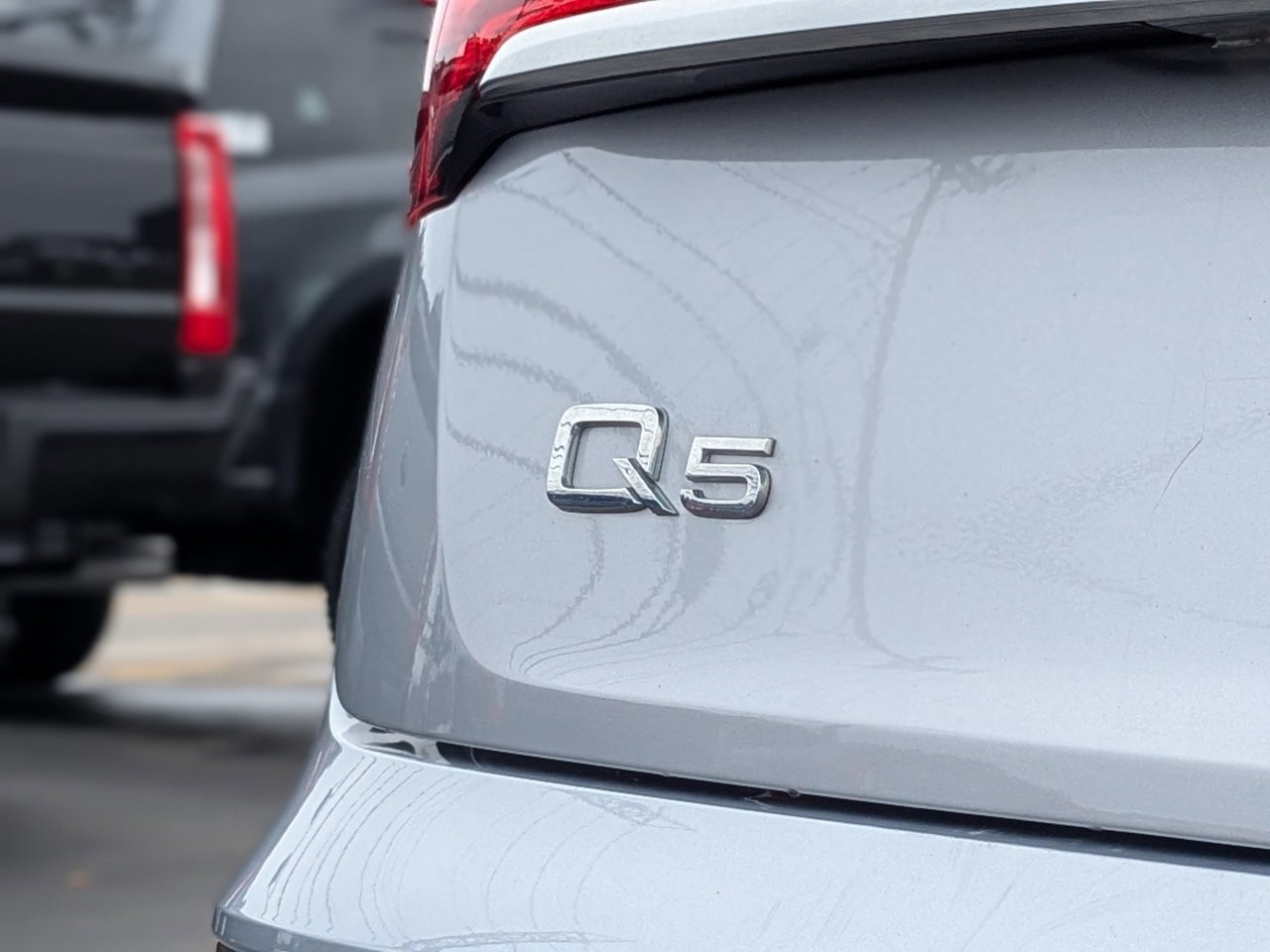 Used 2021 Audi Q5 Premium image 14