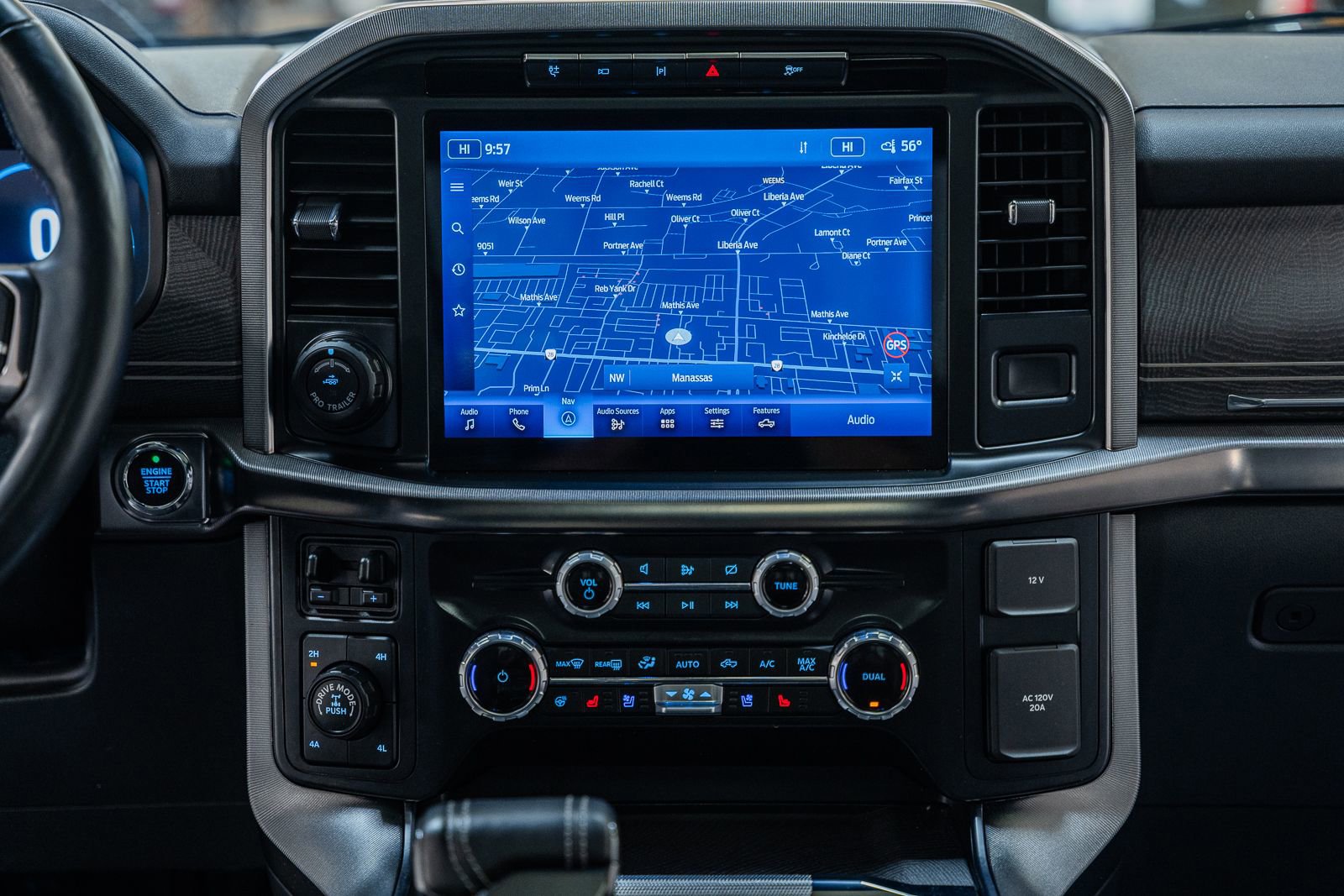 Certified 2023 Ford F150 Platinum w/ Equipment Group 701A High image 31